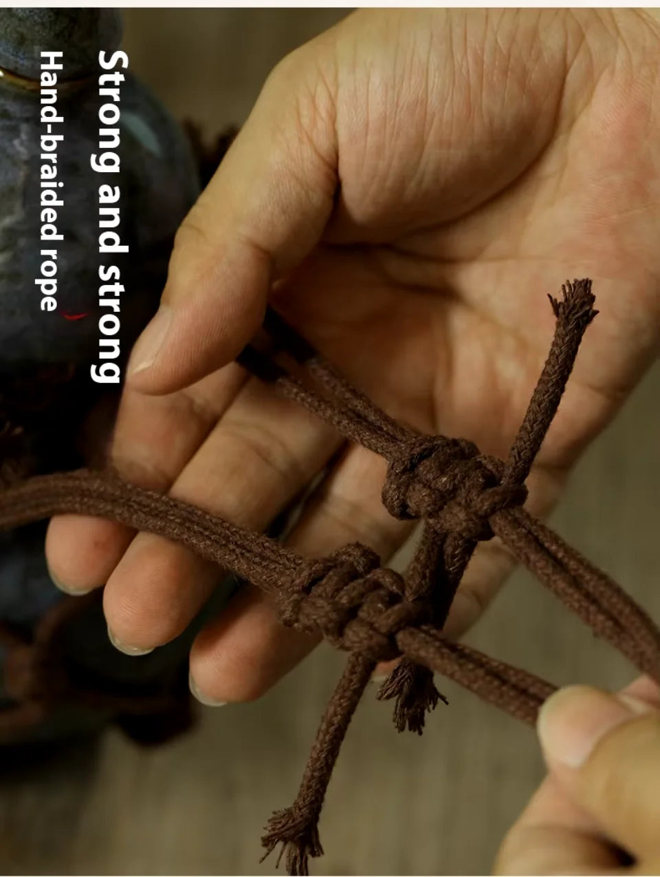 Black Myth Wukong Red Gourd Ceramic Water Bottle 700ml